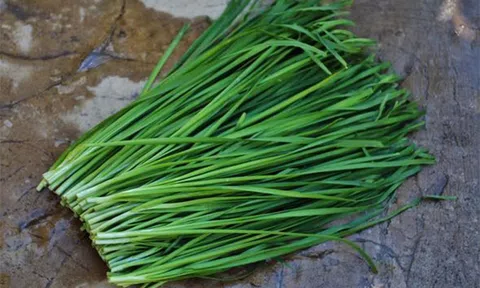 Loại rau giá rẻ như cho, ăn nhiều giúp ngủ ngon, xương chắc, cực tốt cho phái mạnh