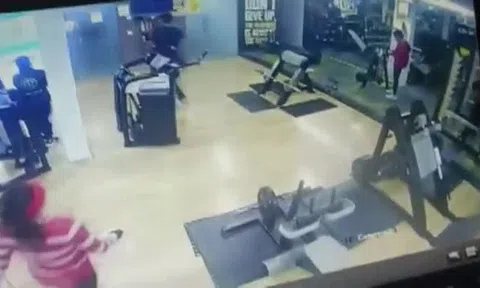 Clip: Lên cơn đau tim, người đàn ông tử vong khi đang tập gym