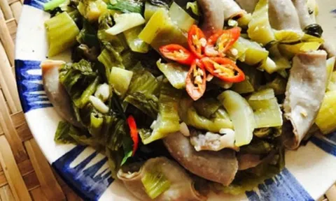 Tối nay ăn gì: Phần này của con lợn nhiều người sợ không ăn nhưng đem xào với thứ này "dân nhậu" thích mê