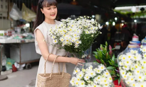 Cơ ngơi bạc tỷ của "danh hài đất Bắc" Vân Dung khiến nhiều người không khỏi xuýt xoa