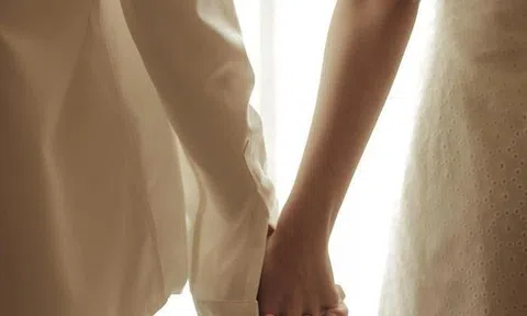 Hậu "come out", Vũ Cát Tường công khai bạn gái