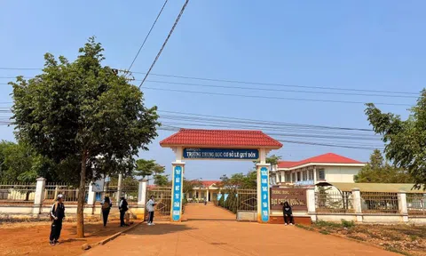 Gia Lai: Mâu thuẫn trên mạng xã hội, nữ sinh bị đánh hội đồng