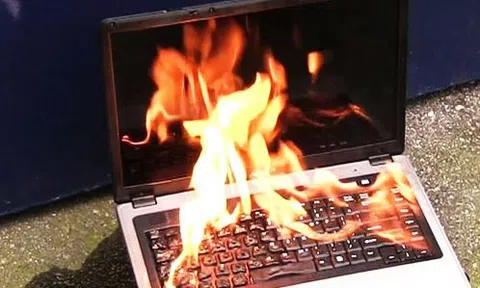 Thêm một học sinh 8 tuổi bị bỏng nặng do laptop phát nổ, chuyên gia đưa ra cảnh báo