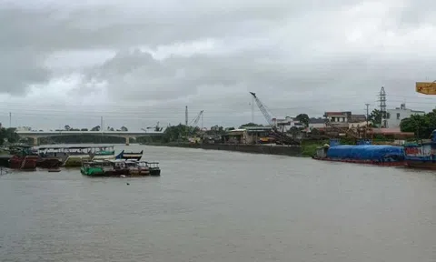 Toàn tỉnh Quảng Ninh mưa lớn do ảnh hưởng của bão số 2