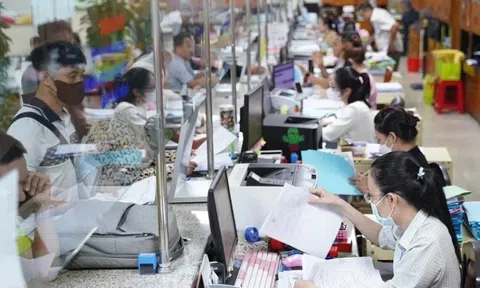 Đề xuất bỏ mức độ vi phạm "gây hậu quả đặc biệt nghiêm trọng" khi kỷ luật viên chức: Cụ thể ra sao?