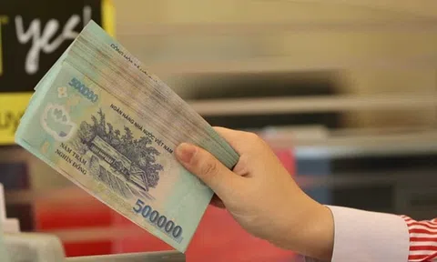 Ngoài tiền lương thì CBCCVC được nhận 2.220.000 đồng/tháng đến 1/7/2027 theo Nghị quyết 01 cho chi phí hỗ trợ gì?