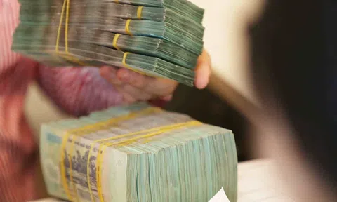 Đảm bảo chi 1.700.000 đồng/người/tháng cho người đang hưởng lương từ NSNN khi phải điều động đến đâu công tác tại Nghị định 01?