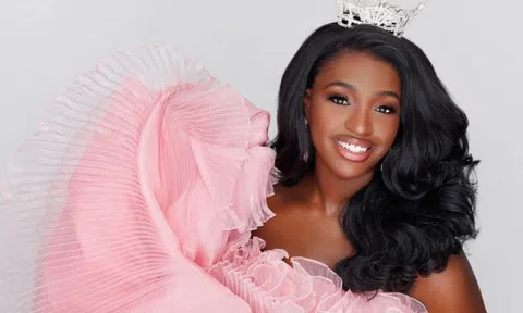 Hoa hậu qua đời ở tuổi 22, biểu tượng của nghị lực và cống hiến