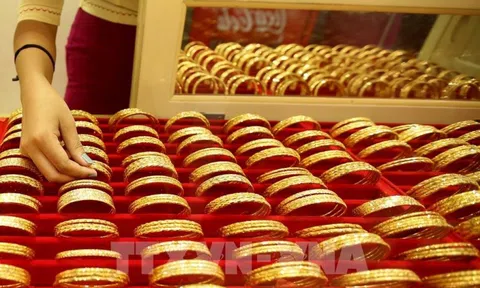 Giá vàng hôm nay 9/4 tăng hơn 2 triệu đồng mỗi lượng, cụ thể là loại nào?