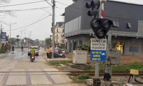 Từ 15/5, lái xe ô tô làm điều này sẽ bị phạt tới 20 triệu đồng, biết ngay để tránh