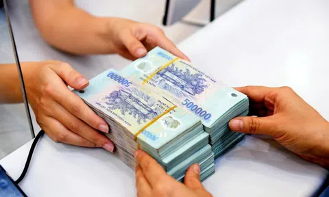 Tiền ăn trưa, ăn giữa ca 730.000 đồng/tháng không còn mốc tính thuế TNCN áp dụng từ khi nào?