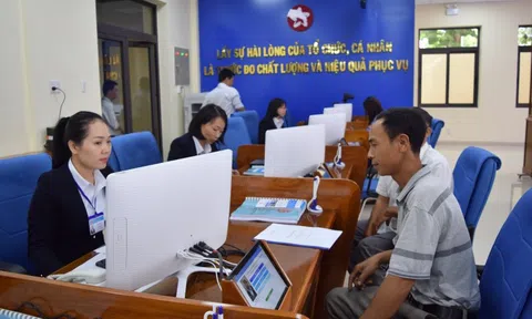 Cán bộ công chức viên chức phải hoàn tiền nghỉ thôi việc trong trường hợp nào?