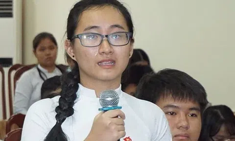 Vụ cô giáo lên lớp không giảng bài: Thư gửi cô giáo cũ của Song Toàn