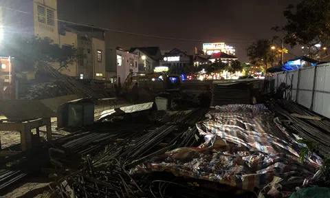 Bắt quả tang công trình lén xả thải ra biển Đà Nẵng