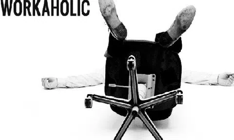 Bạn làm việc hiệu quả hay là người tham công tiếc việc chính hiệu