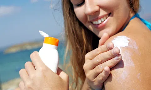 8 sai lầm phổ biến khi sử dụng kem chống nắng