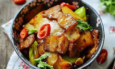 Tuyệt chiêu làm thịt rang cháy cạnh cả nhà đều thích