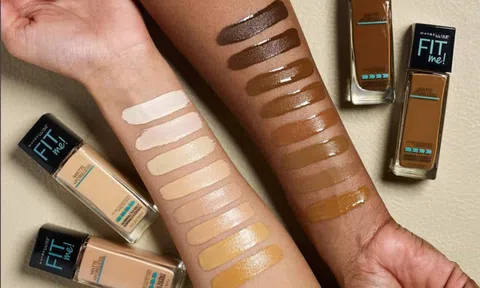 Kem nền nào cho cô nàng mới tập trang điểm?