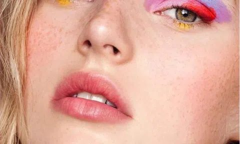 Trang điểm dự tiệc thú vị hơn với những màu mắt sống động