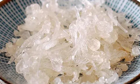 Giới nhà giàu săn lùng loại nhựa cây bí ẩn được đồn thổi “bổ như yến sào\"