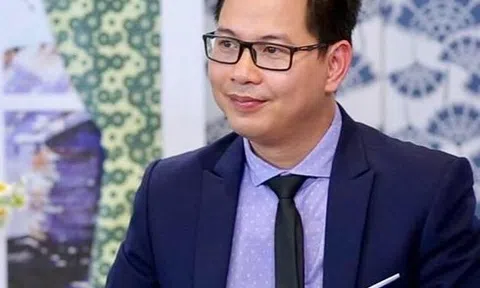 Bố mẹ khen cũng có thể tạo áp lực cho con