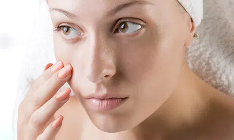 Những hiểu lầm phổ biến trong cách trị lỗ chân lông to