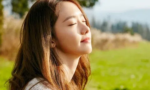 7 cách kiềm dầu trên da mặt đơn giản cho cô nàng văn phòng