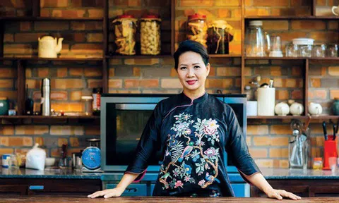 Doanh nhân Đoàn Thu Thủy: Trước khi mong con thành danh thì hãy dạy con thành người