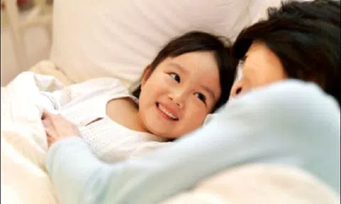 Nguyên tắc giáo dục để trẻ tò mò về giới tính