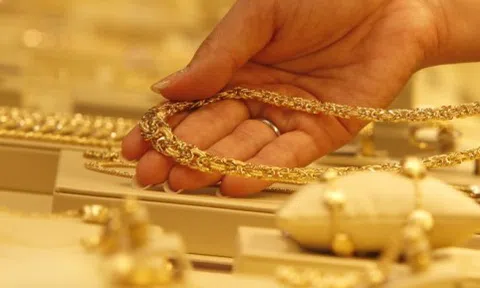 Giá vàng quay đầu tăng mạnh do FED chưa tăng lãi suất?