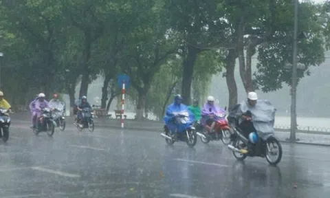 Thời tiết ngày 4/5: Hà Nội tiếp tục mưa dông