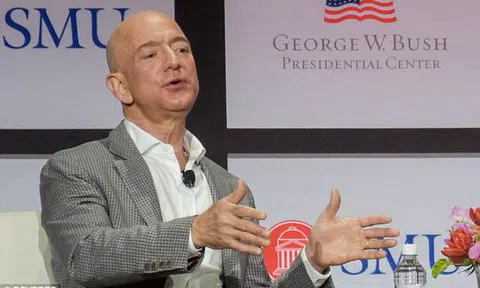 Bí quyết thành công trong các cuộc họp của Amazon nhờ luật 30 phút im lặng tuyệt đối