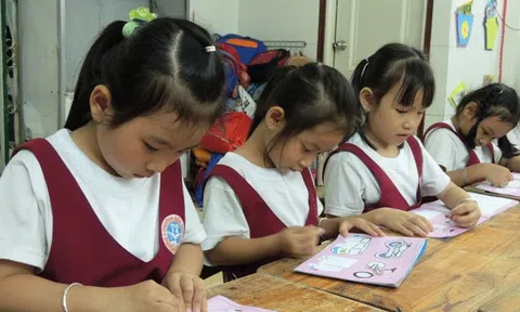 Những điều cha mẹ có con tự kỷ vào lớp 1 nên làm