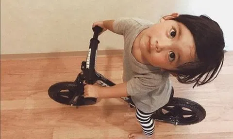 Con có những tố chất này chắc chắn rất thông minh, lớn lên dễ làm lãnh đạo