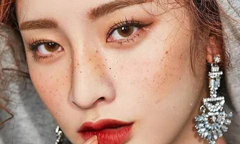 “Học lỏm” bí quyết trang điểm từ Makeup Artist của sao Hàn