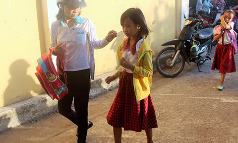 Vì sao cha mẹ ngại ngùng khi giáo dục giới tính cho con?