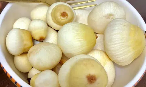 Mộng dừa trắng muốt, hàng lạ miền Tây hút khách Hà thành