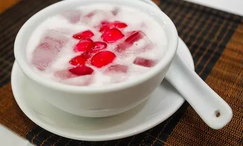 Chè củ năng cốt dừa kiểu Thái cực đơn giản giúp thanh nhiệt cho ngày hè