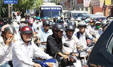 Thời tiết ngày 23/5: Hà Nội nắng, Nam Bộ mưa to kèm sấm sét