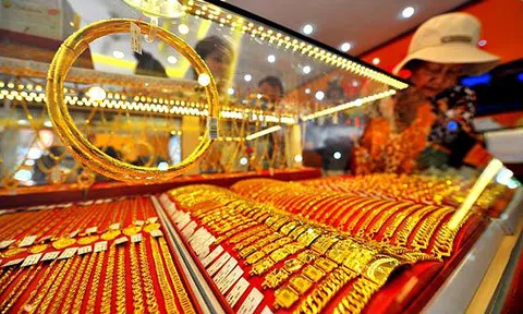 Giá vàng hôm nay 24.5: Giằng co mạnh?  
