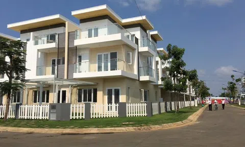 Quan ngại làn sóng vay tiền lao vào sốt đất