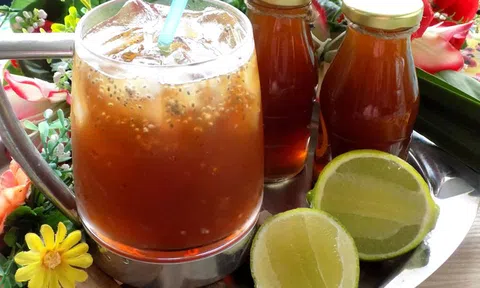 Cách làm trà bí đao hạt chia thơm ngon, giải nhiệt