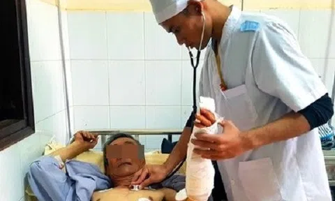  Điều tra vụ người lái xe ôm nghi bị cướp truy sát, chém trọng thương