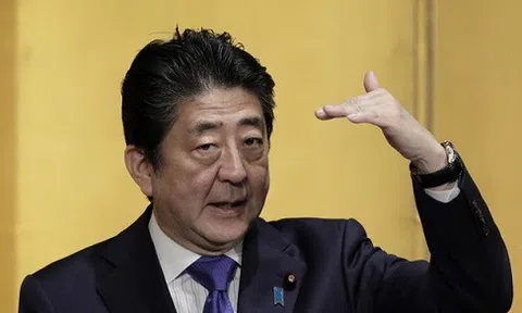 Thủ tướng Shinzo Abe \"mơ\" Nhật Bản lọt vào trận chung World Cup 2018