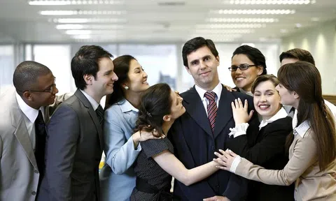 Kỹ năng công sở để sếp quý, đồng nghiệp không ghét