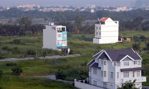 Đất ngoài hạn mức có phải nộp tiền sử dụng đất?