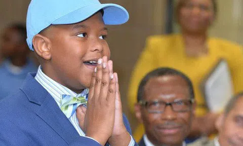 Kỳ tích: Thần đồng 11 tuổi nhận học bổng toàn phần của đại học hàng đầu nước Mỹ