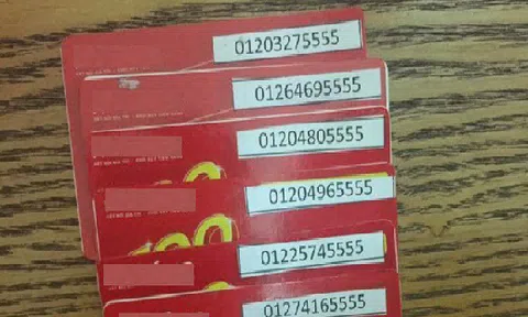 Hàng loạt đại lý ngừng bán sim 11 số
