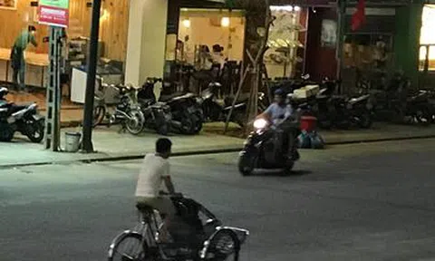 Truy tìm người chở xích lô “chặt chém” đôi vợ chồng Tây