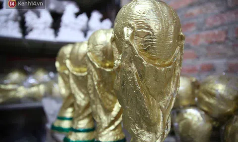 Cặp vợ chồng làng gốm dự tính thu về 240 triệu sau khi bán 3.000 chiếc `Cúp Vàng`